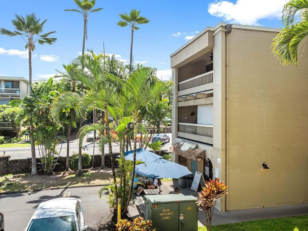 Oceanfront 1 Bedroom 2 Bathroom With Large Lanai - Kona Bali Kai 218 Kailua-Kona 0*,  United States