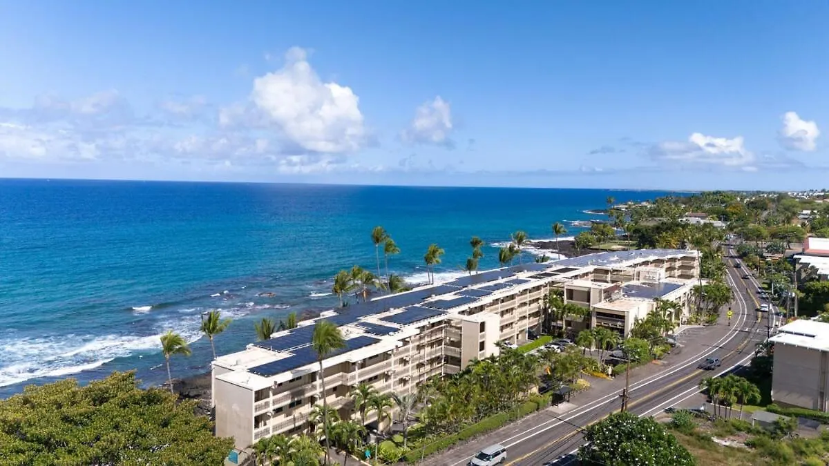 Oceanfront 1 Bedroom 2 Bathroom With Large Lanai - Kona Bali Kai 218 Kailua-Kona 0*,  United States