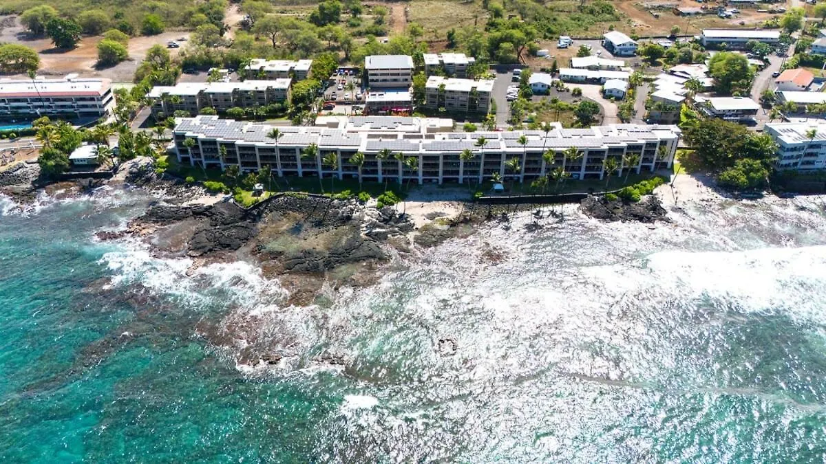 Holiday home Oceanfront 1 Bedroom 2 Bathroom With Large Lanai - Kona Bali Kai 218 Kailua-Kona United States