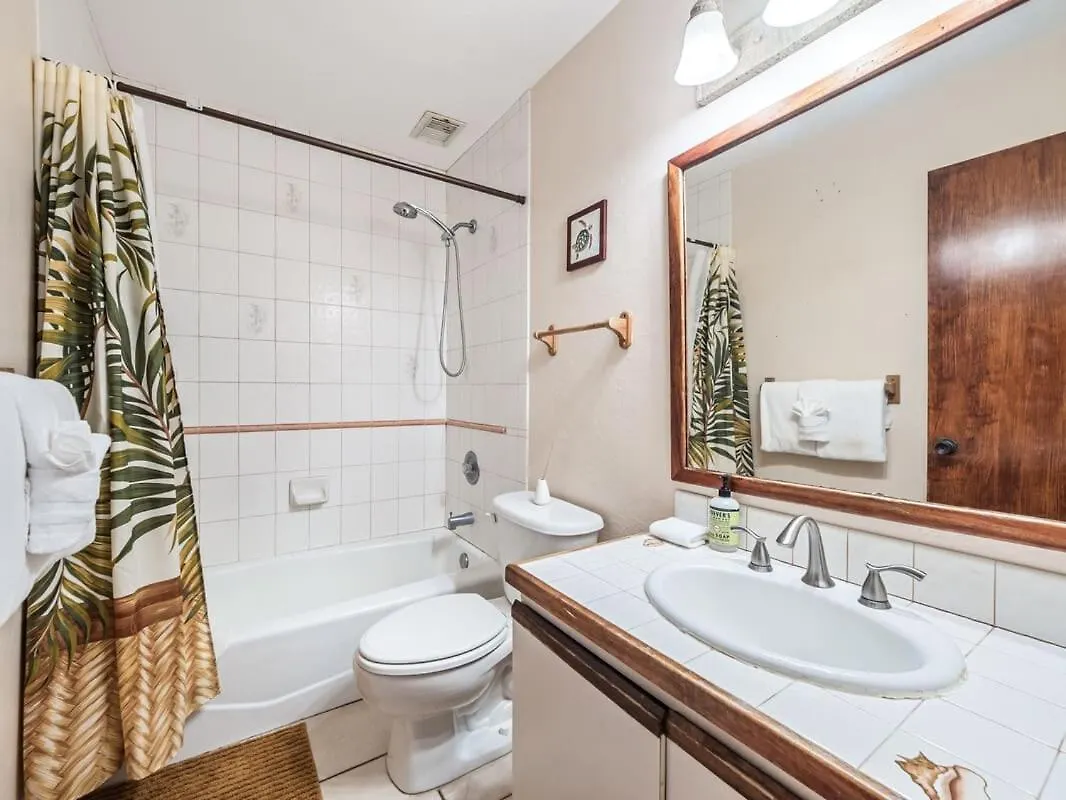 Oceanfront 1 Bedroom 2 Bathroom With Large Lanai - Kona Bali Kai 218 凯路亚-科纳